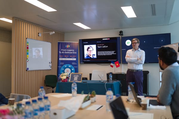 Alexy talks with Yann LeCun about a new Global Model